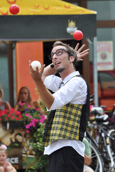 Cirkus Levitare / Žonglérská show