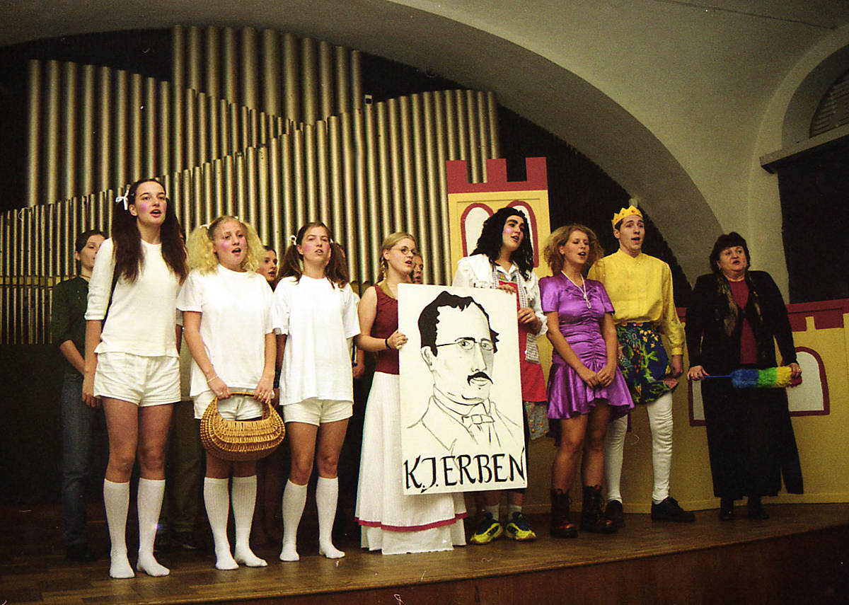 Oslavy 15. výročí založení Slovanského tyátru