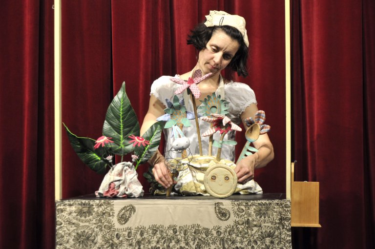 Loutky bez hranic: Nedopečený koláček