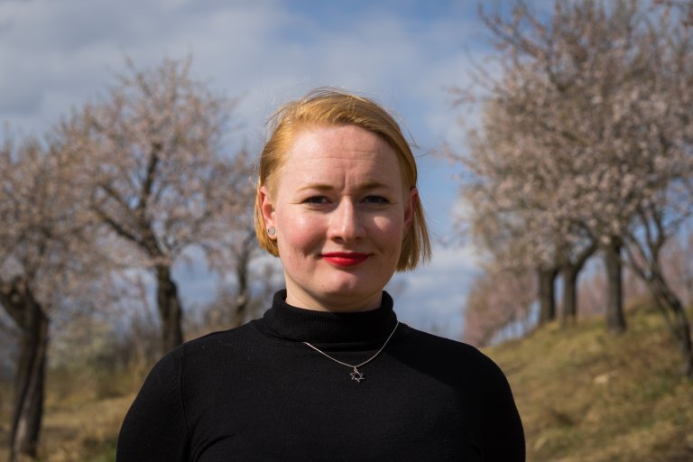 Anna Bloch Štičková, Klára Goldstein, Tim Postovit: Mladé víno z moravských (a českých) obcí