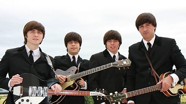 The BACKWARDS - Beatles revival 