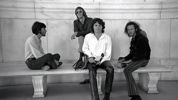 Artklub: The Doors - When You're Strange