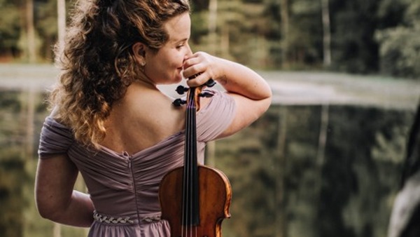 Markéta N Bohemian music