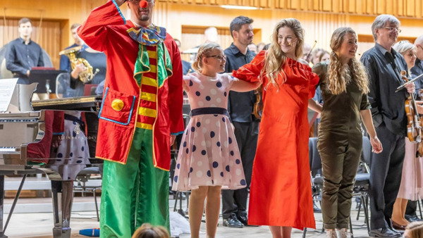 Bláznivá jízda s holkama od kolotočů