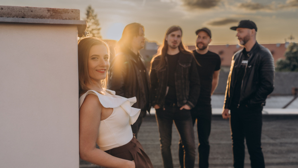 Natálie Tichánková & 4Good: Premiéra nového alba Světlo a stíny