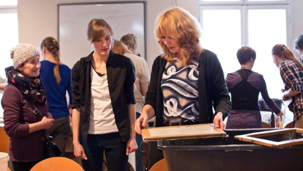 Z plochy do prostoru