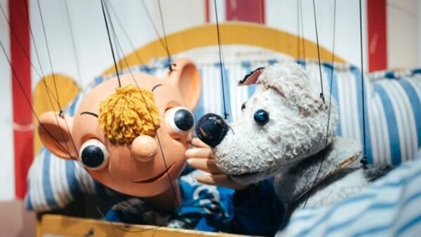 Téčko: Hurvínkova cesta do Tramtárie