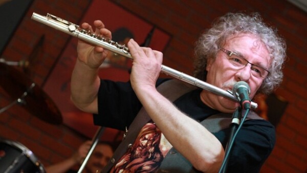 Cimrmanovo torzo & Eric Gales Spirit Night