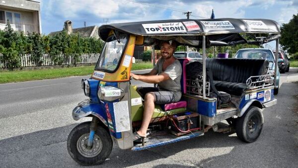Tomík na cestách: Tuktukem z Bangkoku domů