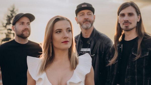 Natálie Tichánková & 4GOOD: Mezi světlem a stíny – křest vinylu a premiéra singlu
