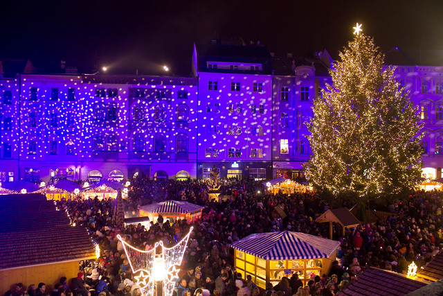 Vánočním trhům zůstane příštích pět ročníků přibližně stejná podoba jako dosud. Radnice je spokojená, současný provozovatel má novou smlouvu.