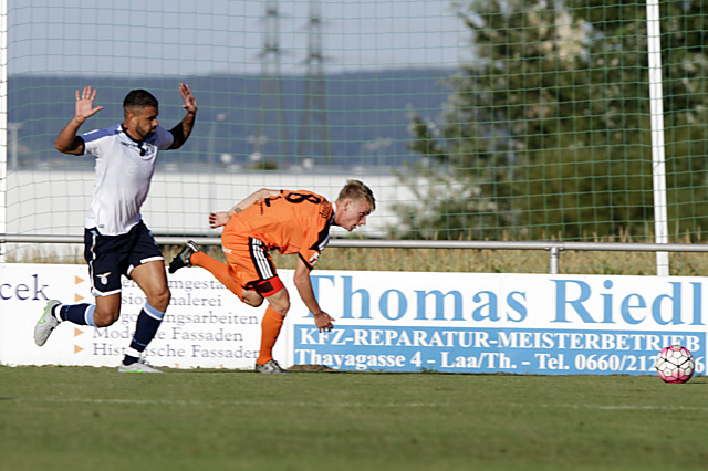 Sigma Olomouc B porazila v přípravě áčko Lazia Řím. Ve FNL ale prohrálo v úvodním kole v Třinci 1:5.