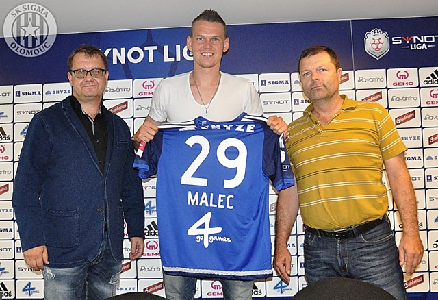 Sigma má na startu ligy potíže se střílením gólů. Pomoci přichází slovenská obr Tomáš Malec.