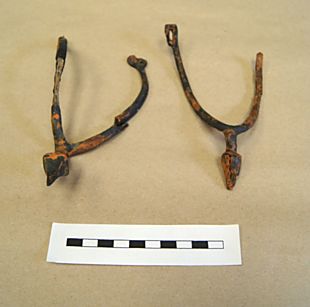 Jezdecké ostruhy z dvanáctého století