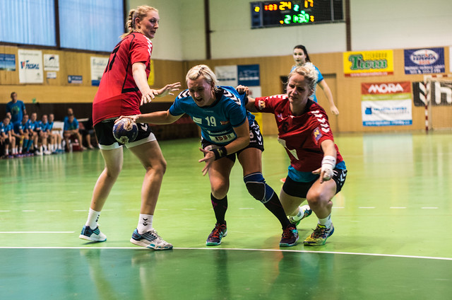 Jana Spíchalová na brankovišti.