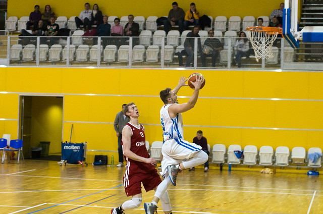 Basketbal Olomouc hostí v utkání 1. ligy v Čajkaréně VŠB Ostravu. Petr Andres bude opět z postu rozehrávače řídit hru svého týmu.