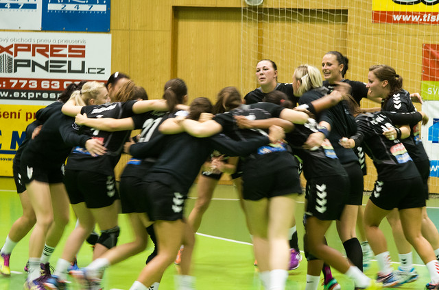 Radost Zory z výhry nad Šalou.