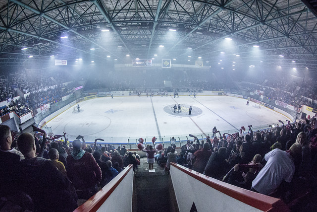 Loňské první měření sil Mory s rytířem Vítkem skončilo fantastickým vítězstvím Kohoutů 9:1.