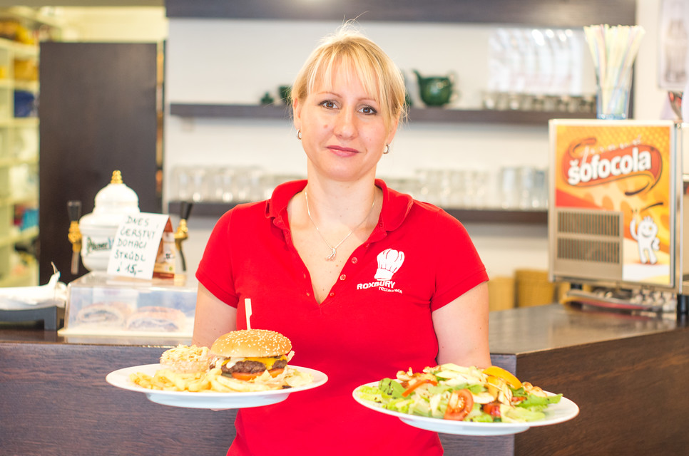 Zavítejte do říše hamburgerů a tortil