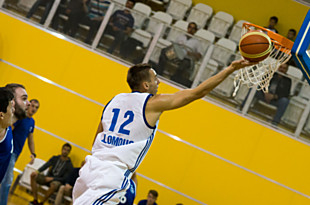 Marek Sehnal při donášce.