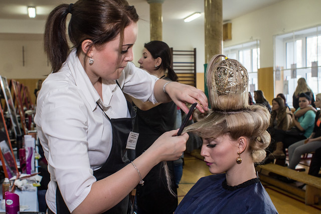 Šikovné kadeřnice předváděly zázraky.