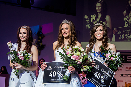 Novou MissOK se stala studentka gymnázia Čajkovského Natálie Novosadová.