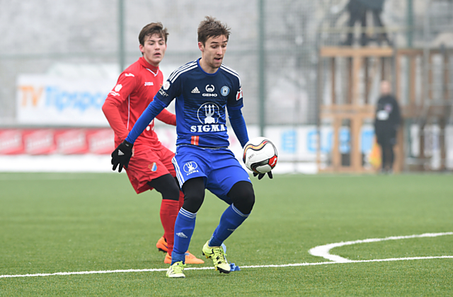 David Houska v duelu Tïpsport ligy s Baníkem Ostrava.