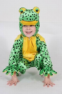 Pro nejmenší děti je v půjčovně k dispozici tento roztomilý kostým žáby.