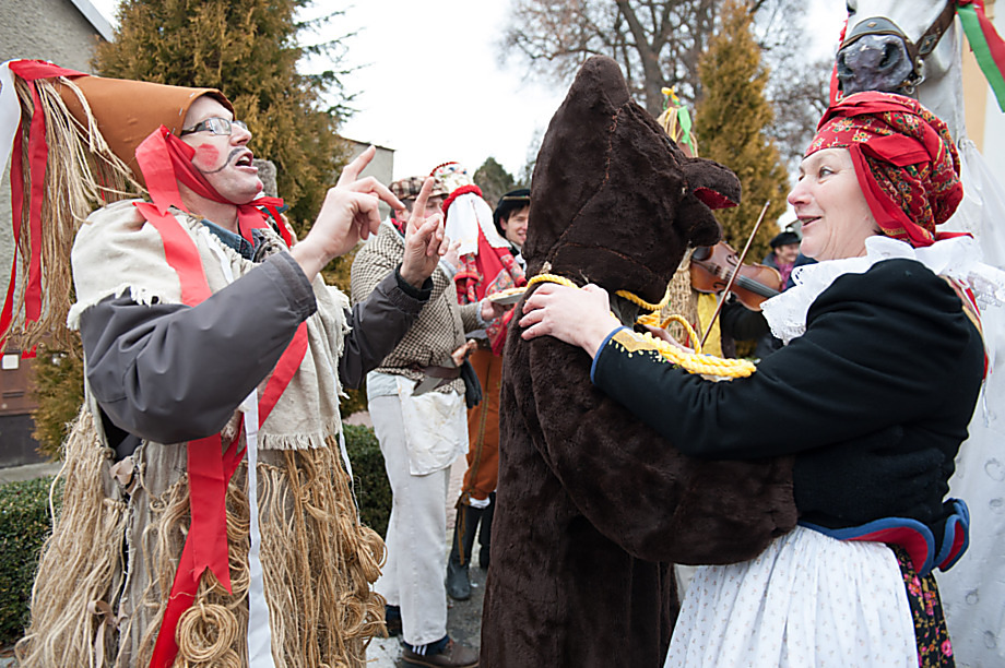 Vydejte se na masopustní veselí, karneval nebo maškarní ples 