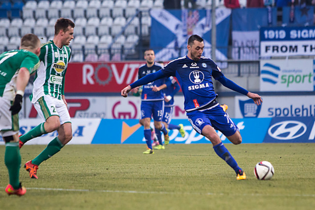 Útočník či ofenzivní záložník Sigmy Olomouc Michal Ordoš mohl v 90. minutě zápas s Klokany rozhodnout. Chyběly centimetry, jeho střela skončila na břevnu.