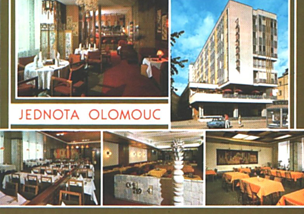 Když se chtěl člověk v Olomouci dobře najíst, zamířil do Jednoty. I tento podnik měl své vlastní pohlednice, na které jste po jídle u tradičního turka ve skle mohli napsat pozdrav svým blízkým.
