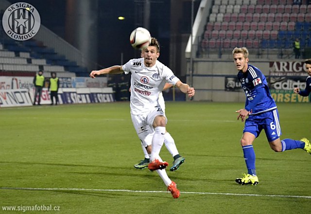 V domácím utkání Sigma na Andrově stadionu Slovácko porazila. Teď by potřebovala získat tři body i v Uherském Hradišti.