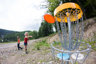 V Hrubé Vodě si můžete zahrát discgolf