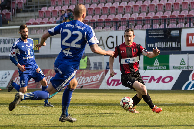 Jakub Petr bude opět svádět souboje s bývalým reprezentantem a bundesligovým obráncem Zdeňkem Pospěchem.