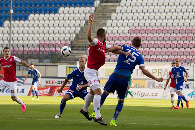 SK Sigma Olomouc hostí v pátek na Andrově stadionu Viktorii Žižkov.