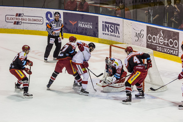 Kohouti se v Hradci Králové prosadili dvakrát, na body to nestačilo. Mora padla 2:3.