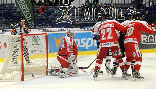 Ve druhé části srovnali domácí trefou Ondřeje Romana, na kterou byl Branislav Konrád krátký.