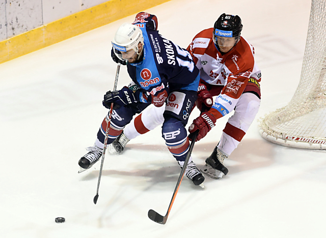 Hokejisté Olomouce nastoupili proti Chomutovu ve značně oslabené sestavě.