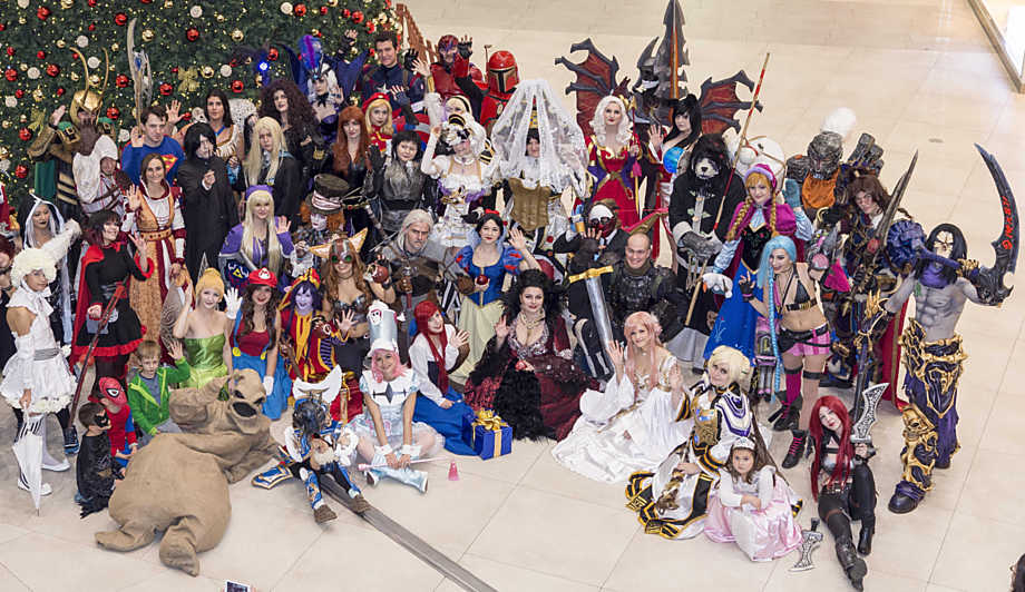 52 cosplayerů na minulém ročníku akce v Olomouci, která se konala v listopadu roku 2015.