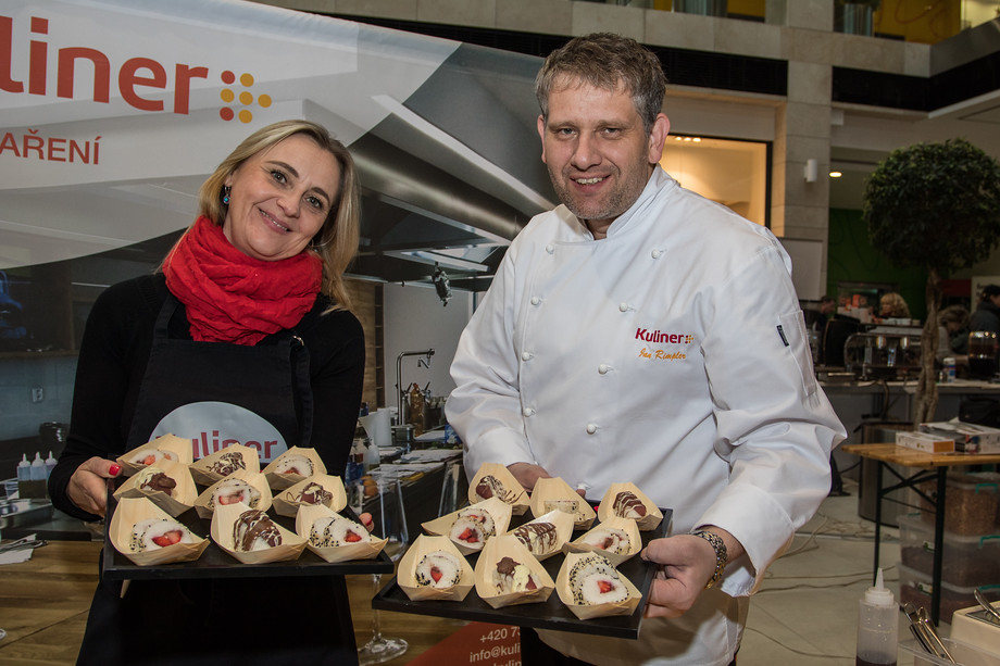 Čokoládové sushi. I takové dobroty tu můžete ochutnat.