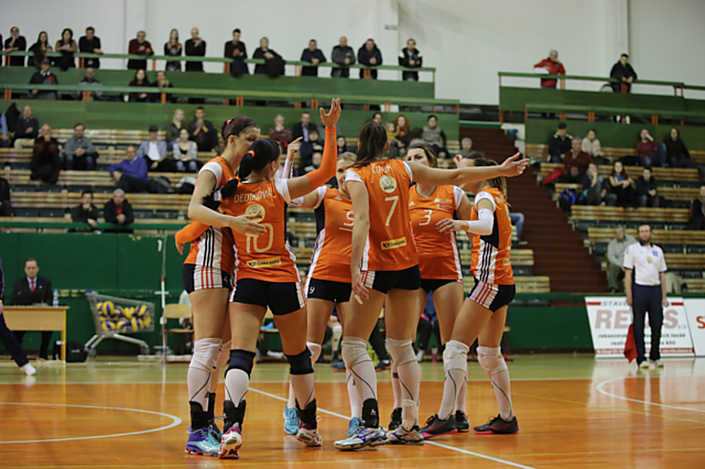 Volejbalistky VK UP Olomouc v sobotu po osmi letech porazily v extralize Prostějov. Podaří se jim suveréna zdolat i v poháru, kde drží Agel vládu devět let?