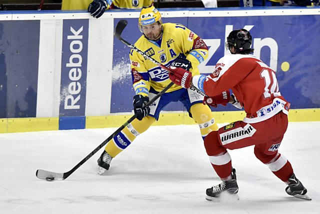 Kohouti vyhráli v play-out ve Zlíně 2:0. Ve čtvrtém utkání série hrají s ševci Hanáci v pátek doma od 18 hodin.