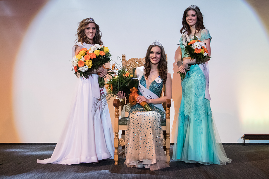 A ještě tahle na titulku.