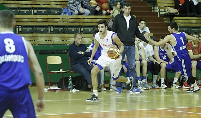 SK UP Olomouc se v předkole play-off utká s Basketbalem Olomouc.