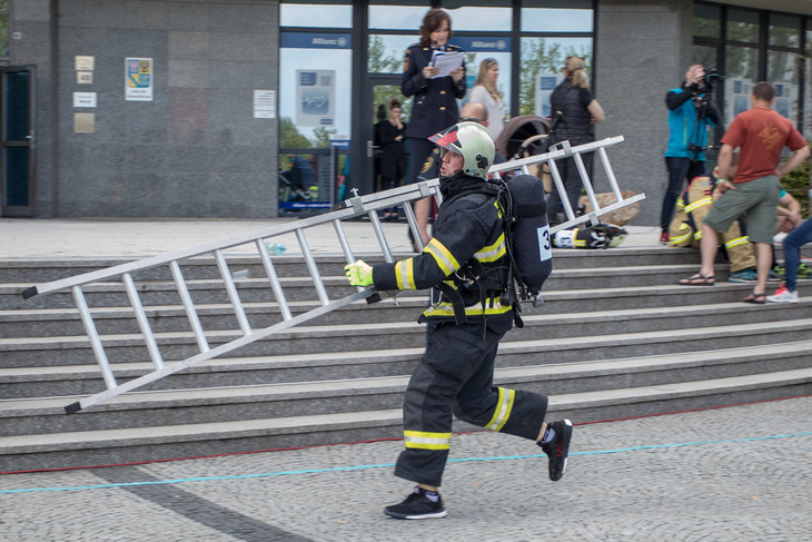 Soutěž TFA se na prostraství před olomouckým nádražím koná pravidelně každý rok.