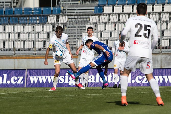 Jakub Yunis byl nominován k reprezentačnímu přípravnému utkání ČRU20 s Kyprem.