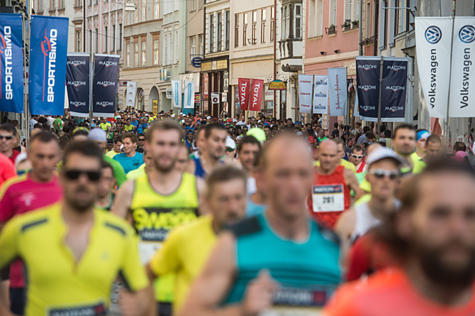 Osmý ročník Mattoni 1/2Maratonu Olomouce odstartuje z Horního náměstí v sobotu 24. června v 19.00.