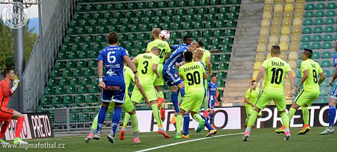 V prvním poločase vlétla Sigma do duelu jako uragán a vedla 3:0.