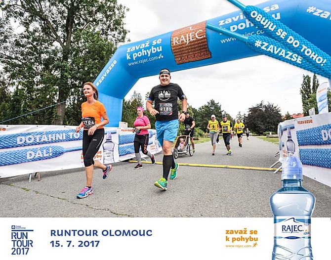 Na trati se nejvíce dařilo favoritům. Na desítce nenechali nic náhodě Lukáš Olejníček s Petrou Kamínkovou, na pětce pak Vojta Vondra s Luckou Vikartovskou.