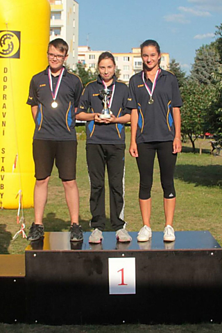 Družstvo žáci - mistři ČR. Ludmila Chodilová, Monika Minaříková, Jan Pokorný.